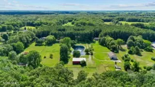 653 S Main St, Swanton, OH 43558