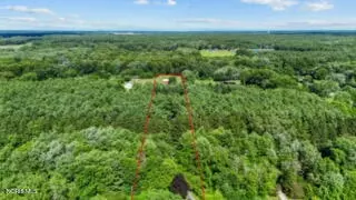 653 S Main St, Swanton, OH 43558