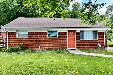 5810 Cushman Rd, Sylvania, OH 43560
