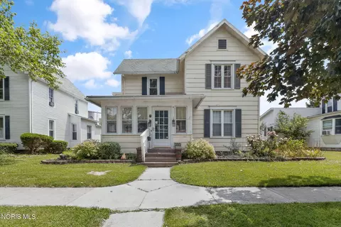 205 S Patterson St, Gibsonburg, OH 43431