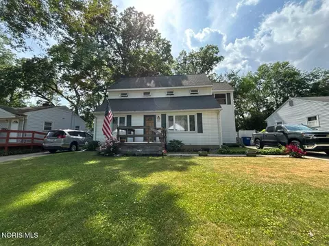4701 Monac Dr, Toledo, OH 43623