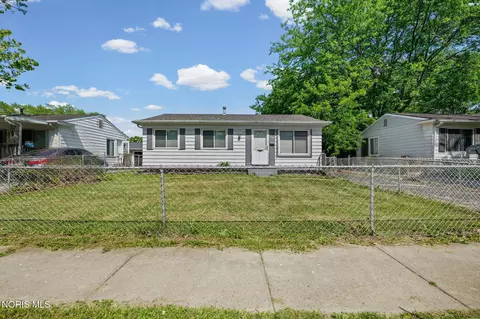 82 San Rafael Ave, Toledo, OH 43607
