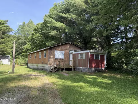 6607 Jeffers Rd, Swanton, OH 43558