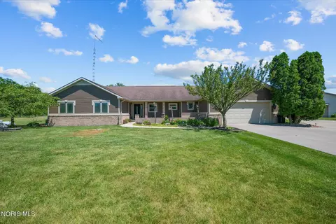 24340 Hull Prairie Rd, Perrysburg, OH 43551