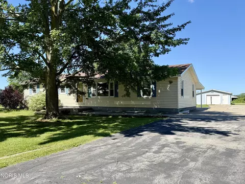 14784 Dohoney Rd, Defiance, OH 43512