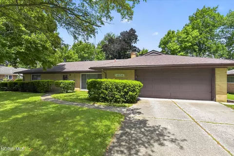 4036 Southway Ct, Toledo, OH 43614