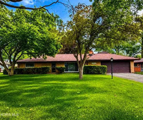 4036 Southway Ct, Toledo, OH 43614
