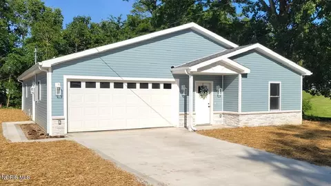 111 Oswalt St, Antwerp, OH 45813