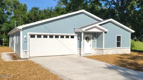 111 Oswalt St, Antwerp, OH 45813
