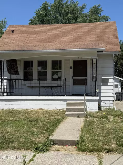 1736 Marlow Rd, Toledo, OH 43613