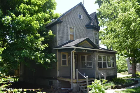 414 E High St, Hicksville, OH 43526