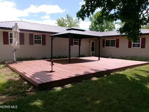 Exterior - 7927 State Route 15, Bryan, OH 43506 photo 2 of 3