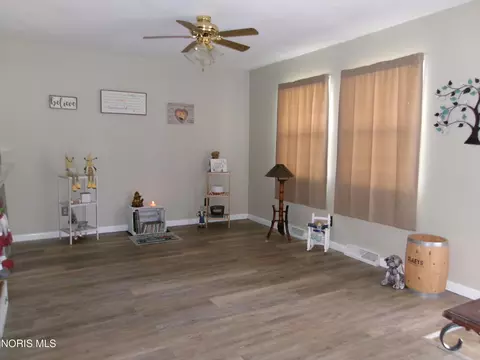 Living - 7927 State Route 15, Bryan, OH 43506 photo 1 of 2