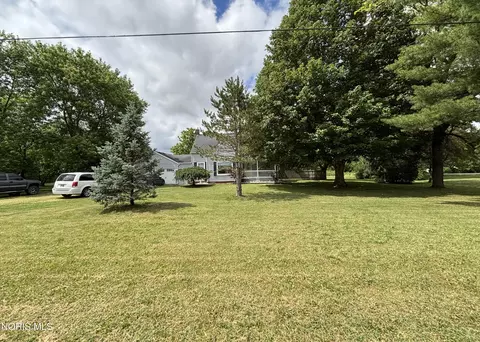 Exterior - 3237 Rd 424, Antwerp, OH 45813 photo 2 of 14
