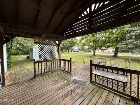 Exterior - 3237 Rd 424, Antwerp, OH 45813 photo 12 of 14