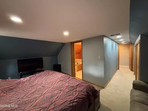 Bedroom - 3237 Rd 424, Antwerp, OH 45813 photo 3 of 4