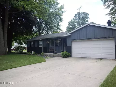 5403 Sugarmaple Ln, Toledo, OH 43623