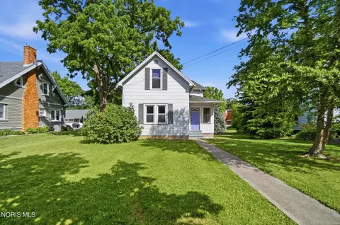 246 S Lawn Ave, Bluffton, OH 45817