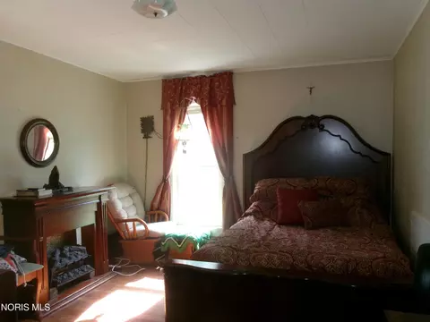 Bedroom - 734 E 2nd St, Ottawa, OH 45875 photo 1 of 1