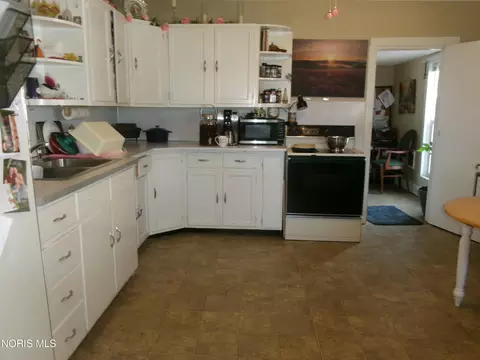 Kitchen - 734 E 2nd St, Ottawa, OH 45875 photo 3 of 3