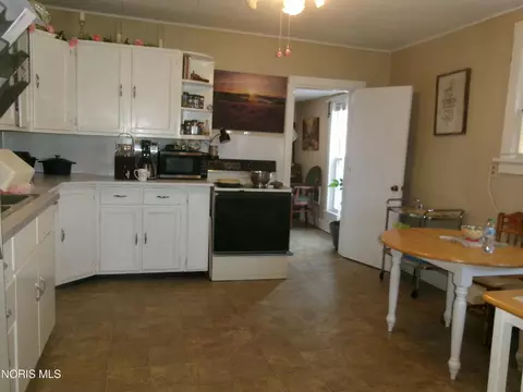 Kitchen - 734 E 2nd St, Ottawa, OH 45875 photo 2 of 3