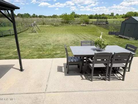 Exterior - 1701 Spring Forest Dr, Oregon, OH 43616 photo 2 of 13