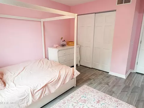Bedroom - 1701 Spring Forest Dr, Oregon, OH 43616 photo 1 of 3