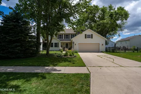 1315 Mary Lou Ct, Perrysburg, OH 43551