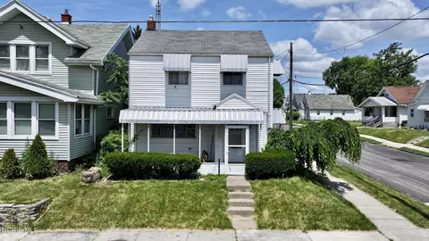 1421 N Ravine Pkwy, Toledo, OH 43605