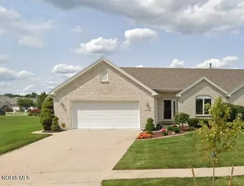 6952 Springview Dr, Maumee, OH 43537
