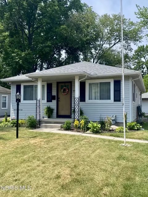 4705 Luann Ave, Toledo, OH 43623