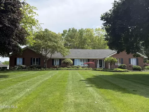 6081 Ohio 113, Bellevue, OH 44811