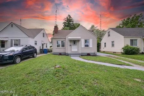 225 E Northgate Pkwy, Toledo, OH 43612