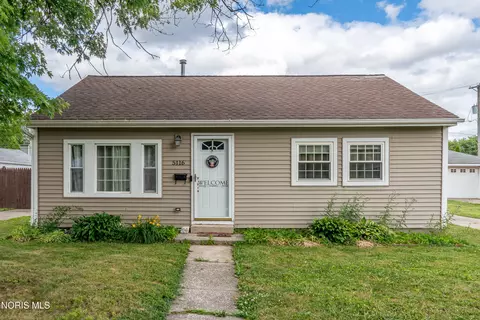 5118 Homeside Ave, Toledo, OH 43612