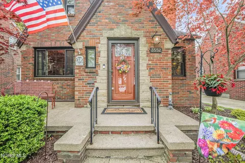 3552 Rushland Ave, Toledo, OH 43606