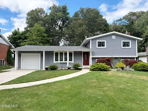 718 Birch St, Bowling Green, OH 43402