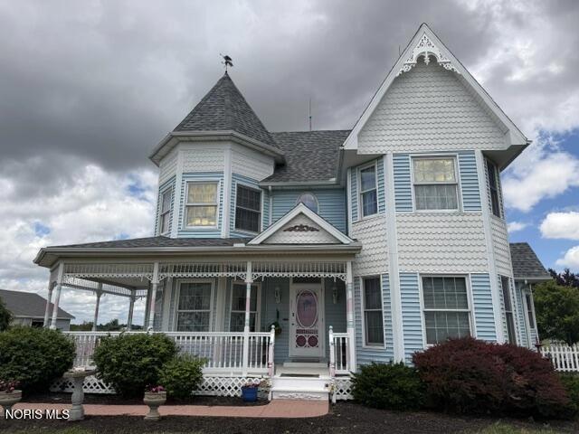 10128 E Kramer Rd, Bowling Green, OH 43402