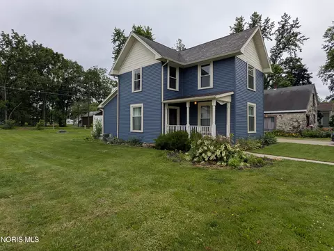 24269 W Second St, Grand Rapids, OH 43522