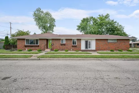 2946 N 109th St, Toledo, OH 43611