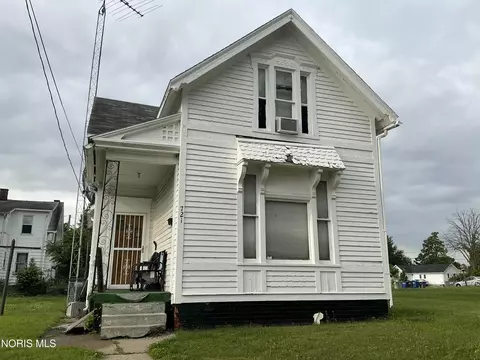 721 Vance St, Toledo, OH 43604