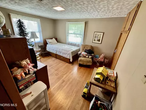 Bedroom - 202 Cincinnati St, Blakeslee, OH 43505 photo 3 of 3