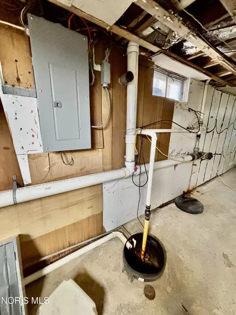 Other - 202 Cincinnati St, Blakeslee, OH 43505 photo 8 of 11