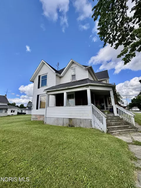 202 N Michigan St, Edon, OH 43518