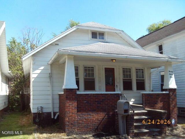 2034 Fairfax Rd, Toledo, OH 43613
