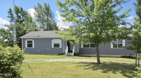 366 Seneca Dr, Montpelier, OH 43543