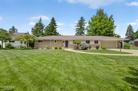 3354 Christie Blvd, Toledo, OH 43606