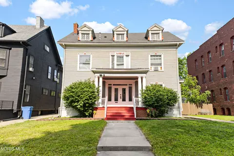 2108 Glenwood Ave, Toledo, OH 43620