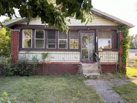 1023 Heston St, Toledo, OH 43607