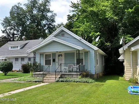2226 Mellwood Ave, Toledo, OH 43613