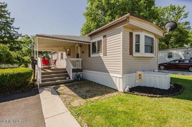 1875 Huntington Dr #L-220, Findlay, OH 45840